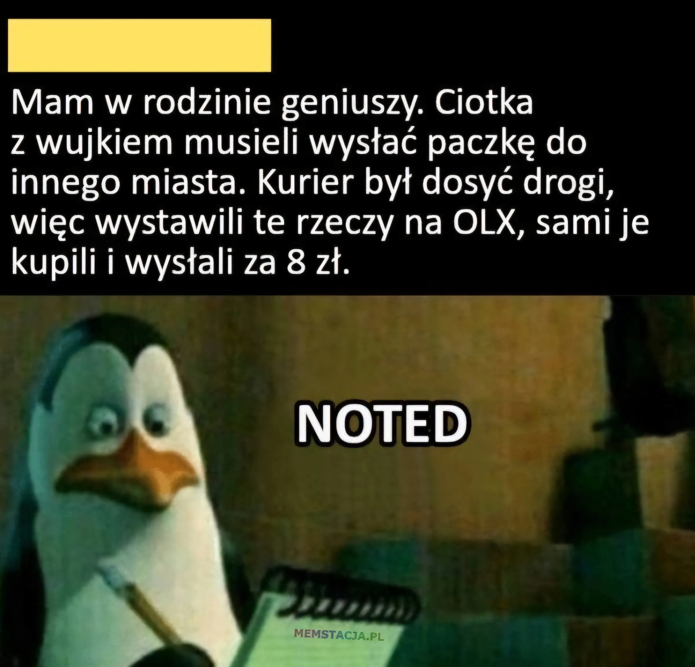 Mam w rodzinie geniuszy. Ciotka z wujkiem musieli wysłać paczkę do innego miasta. Kurier był dość drogi, więc wystawili te rzeczy na OLX, sami je kupili i wysłali za osiem złotych: Zdjęcie postaci z notatnikiem, która do niego notuje.